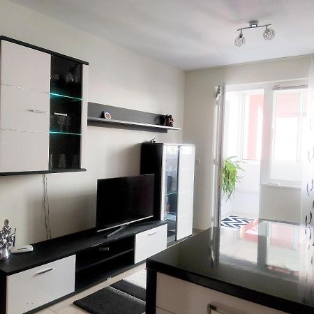 Modern Apartment In Burgas Extérieur photo