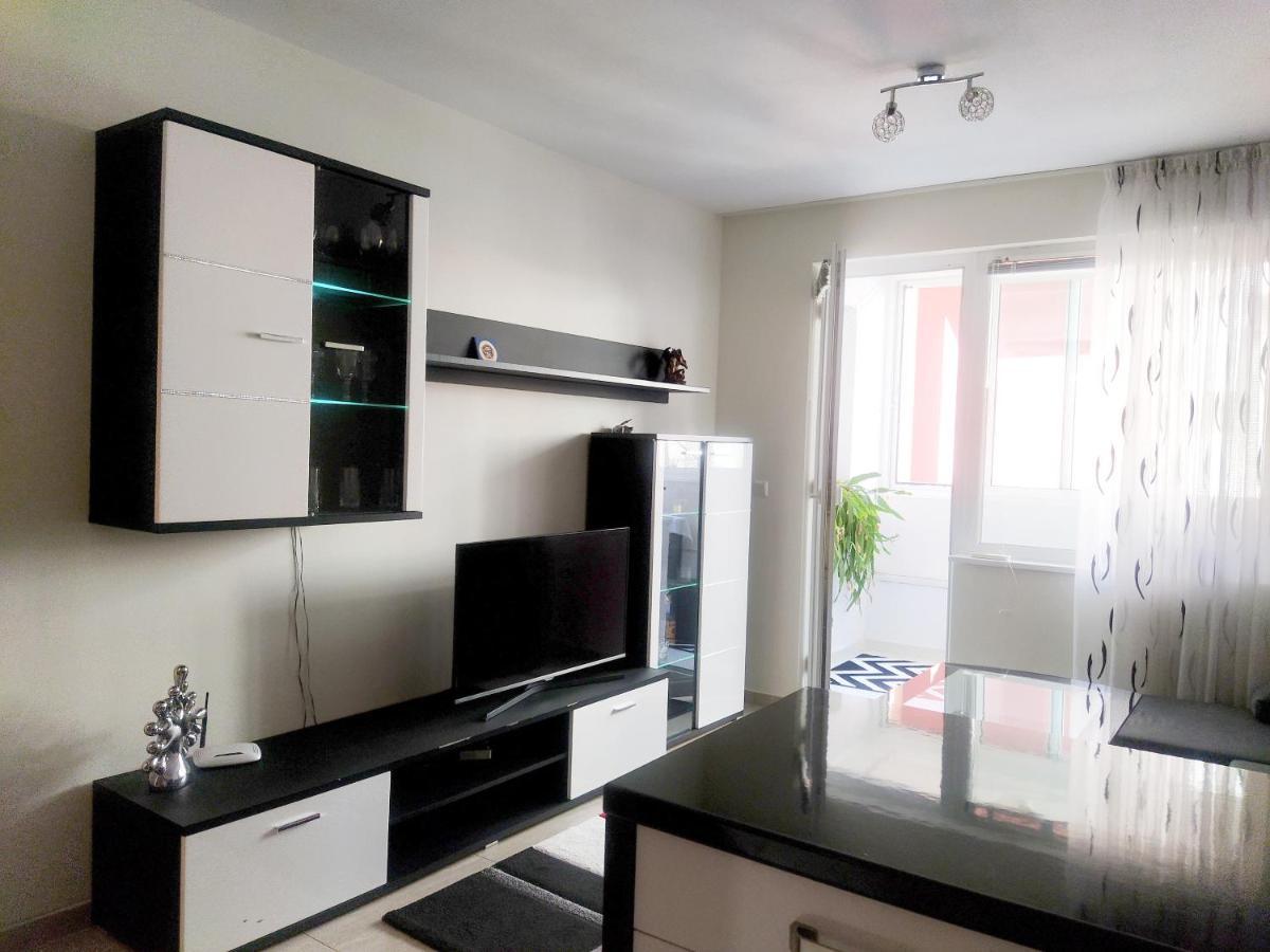 Modern Apartment In Burgas Extérieur photo